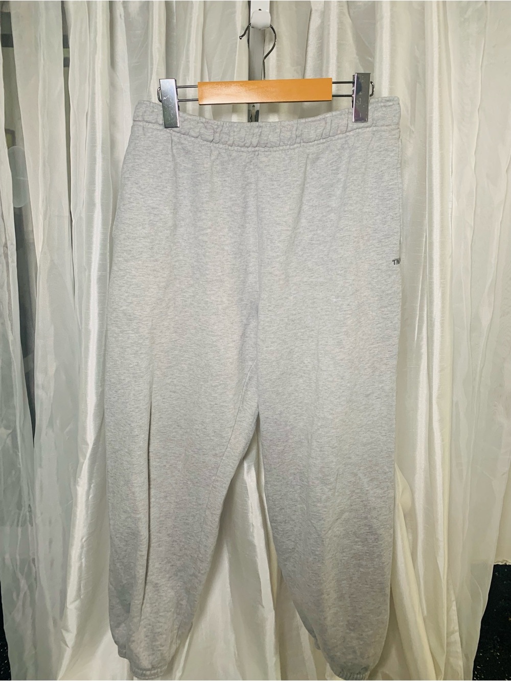 TNA Light Gray Women's Sweatpants - Cozy Everyday Joggers